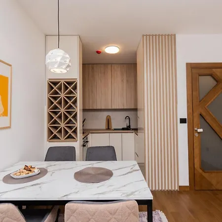 Hill Homes Compass With A Garage Apartament Podgorica